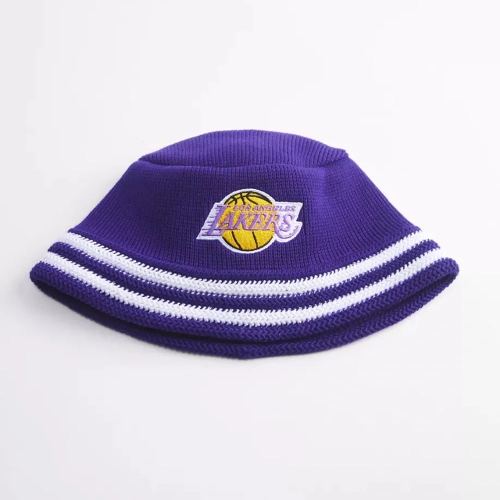 NWT LA Lakers Hat